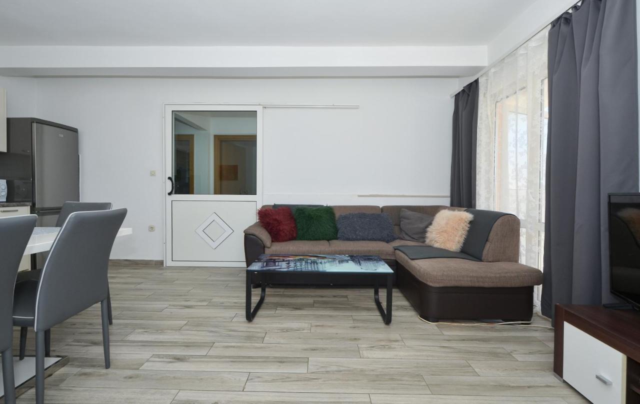 Apartments Luciano Seget Vranjica Exterior foto